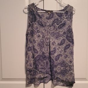 Ladies tank top by Rose and Olive size large